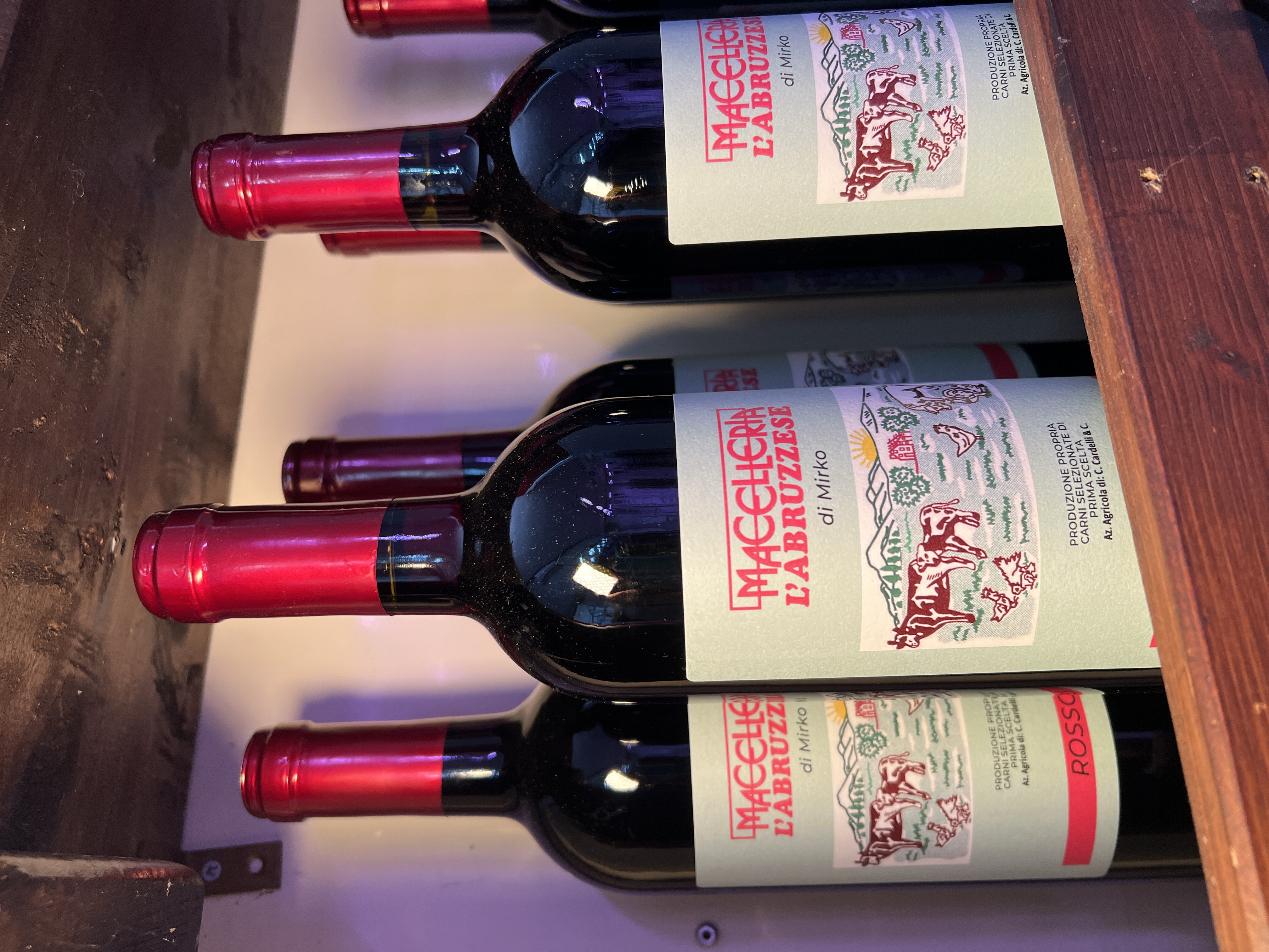 Bottiglie vino etichetta L'Abruzzese